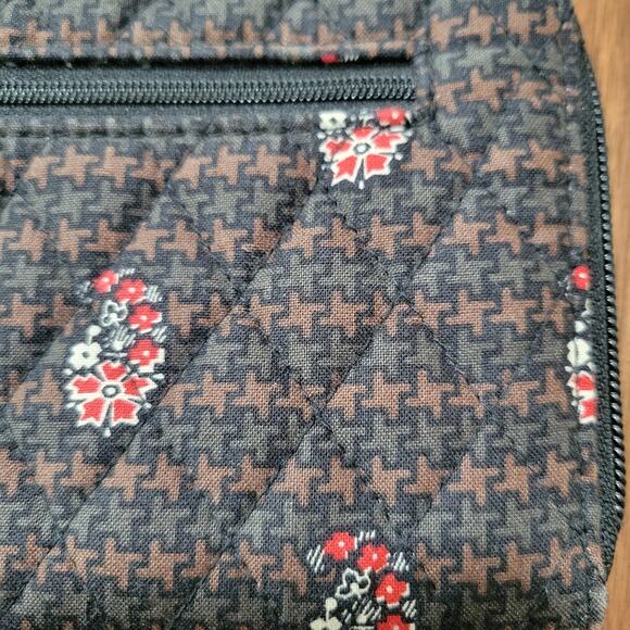 Vera Bradley Retired Patter Houndstooth Brown Wristlet Wallet - Picture 2 of 10